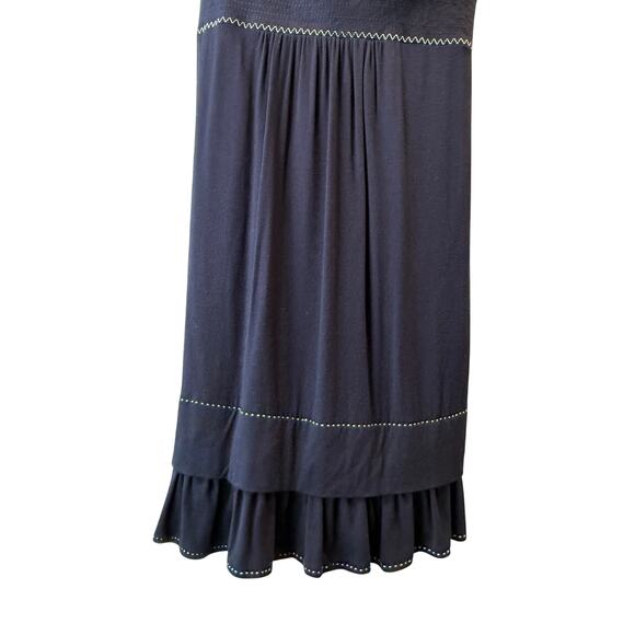 Phoebe Couture Solid Black Knee Length Dress Short Sleeve Ruffle Hem Size 4 - Picture 6 of 7